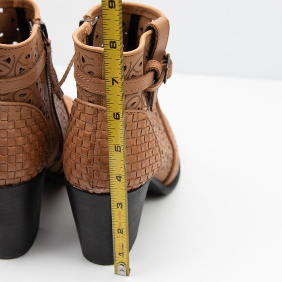 Dingo Be Famous Western Bootie Leather Boots Cutout Basket Weave Tan Size 10 - Picture 7 of 8